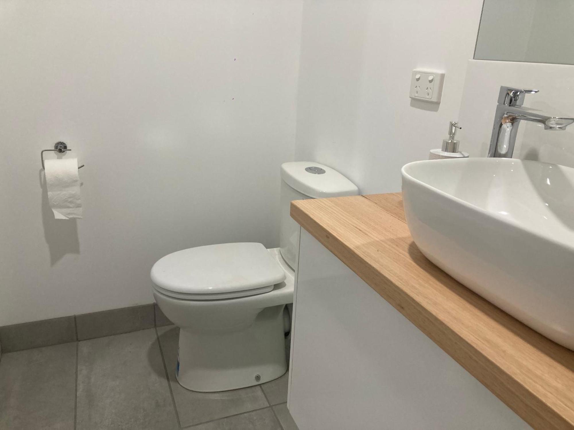 Bed and Breakfast Rosewhite House Миртлфорд Экстерьер фото